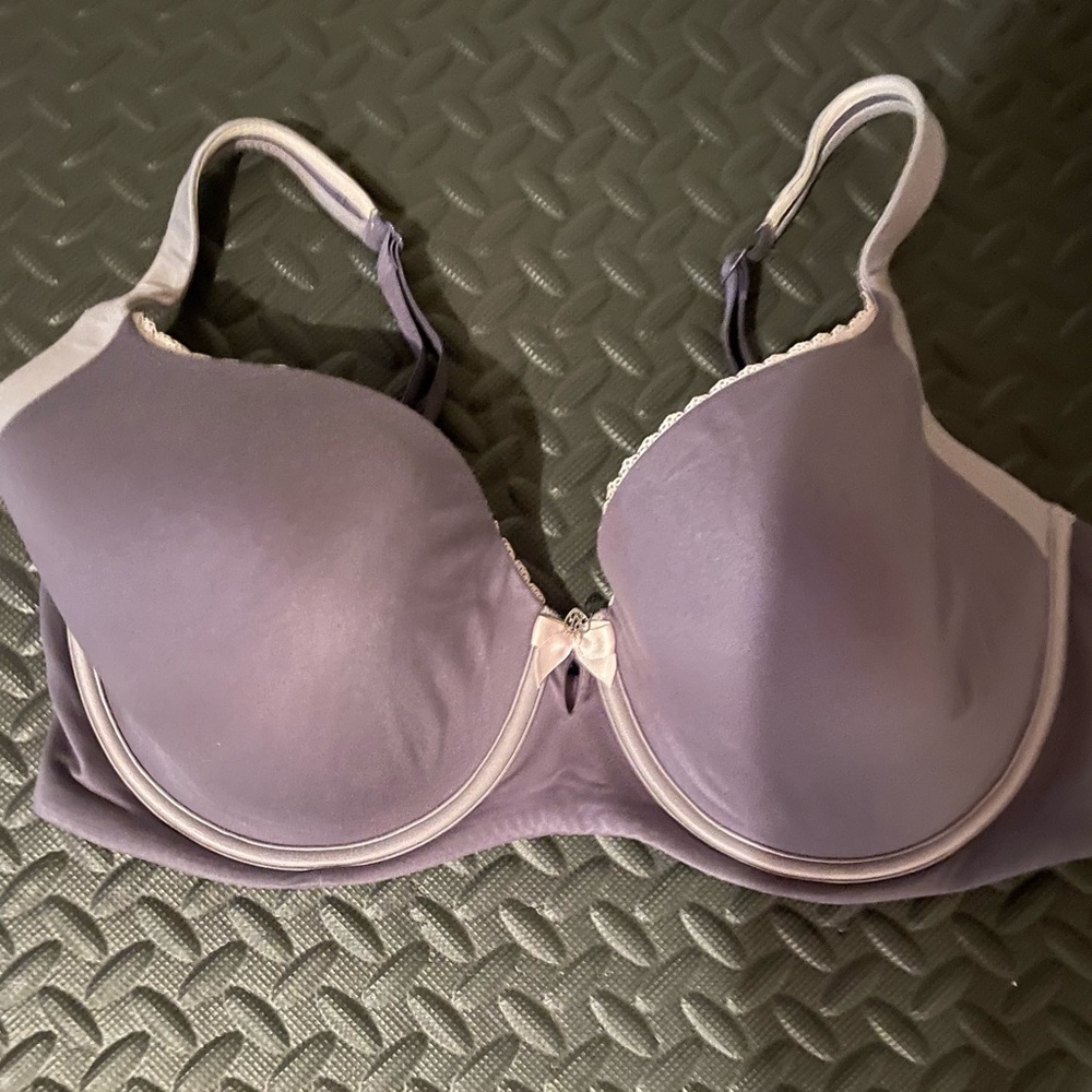 Victoria’s Secret 34DDD